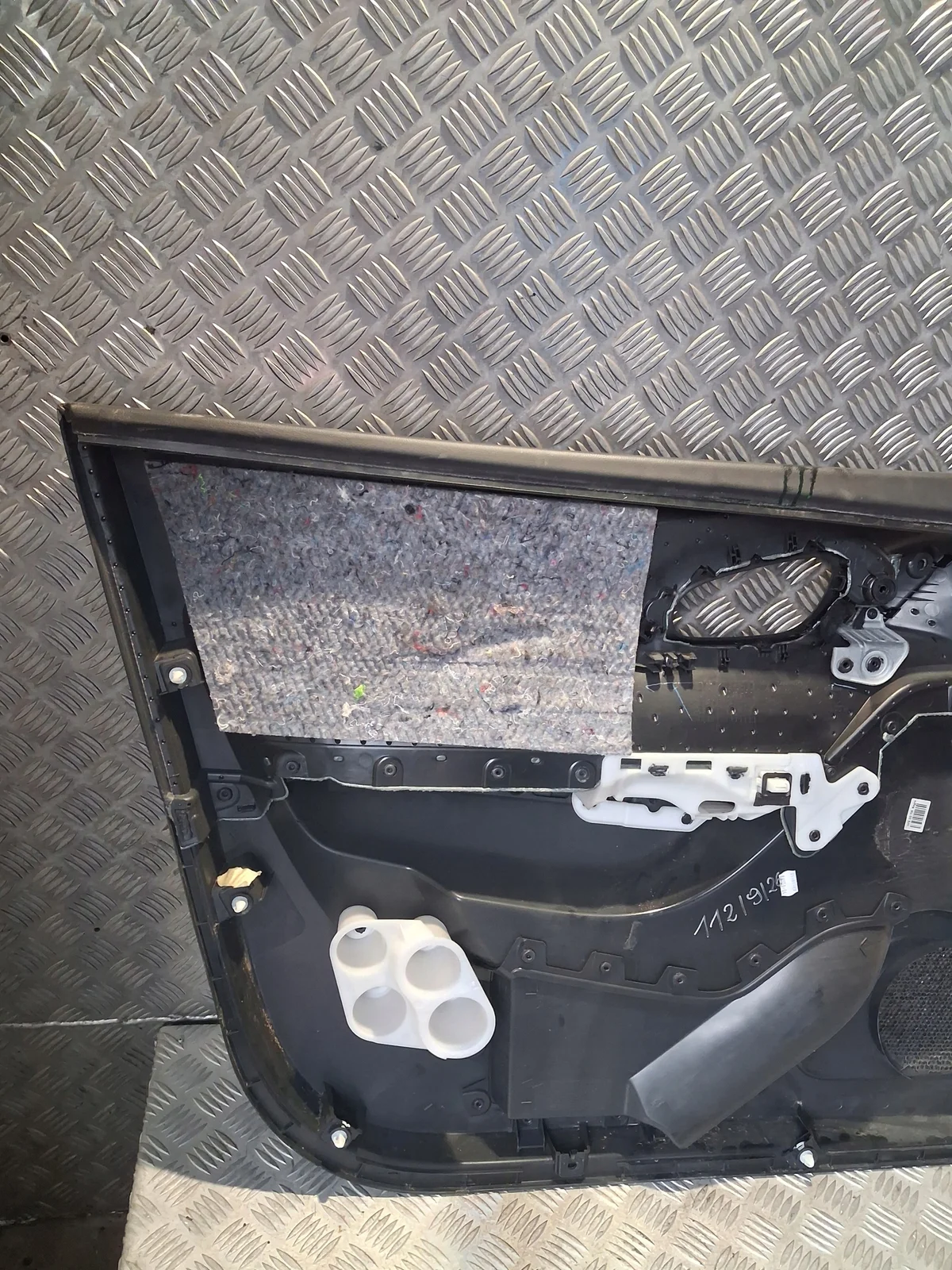 Dörrpanel höger fram Renault Kadjar 16R image 8
