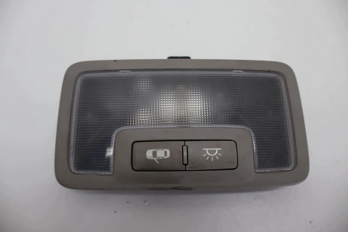 Lampada plafoniera Kia Sportage 3 III usata