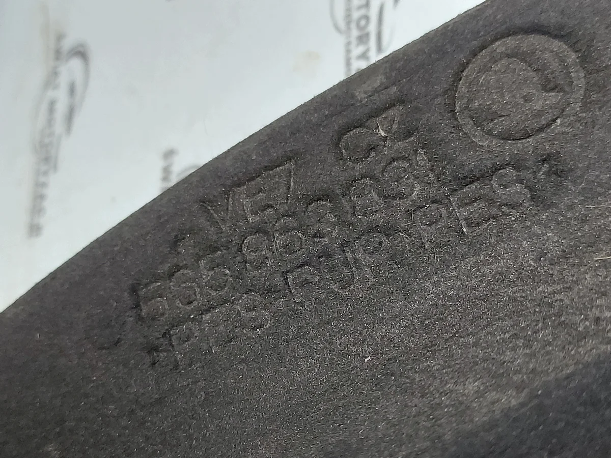 SKODA KODIAQ 1.5 TSI Dämmung Motorhaube 565863831 image 4