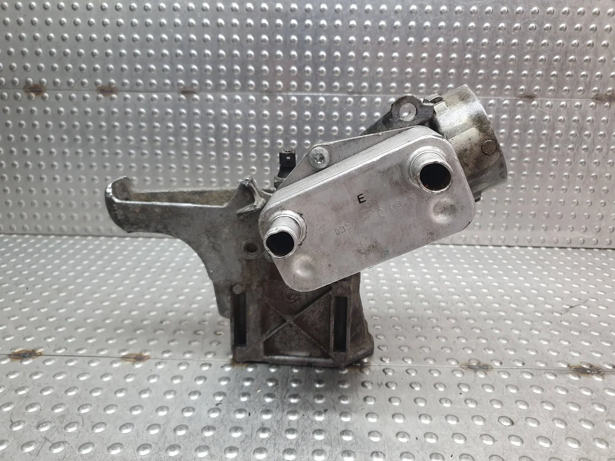 Ölfiltergehäuse BMW 3 E46 2.0 D M47 gebraucht