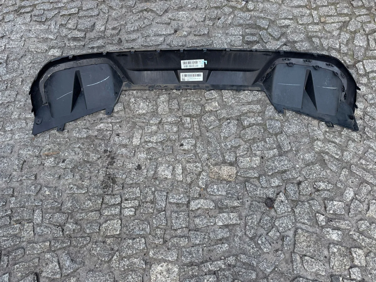 Spoiler Traseiro BMW 4 G26 M-Pakiet Usado image 4