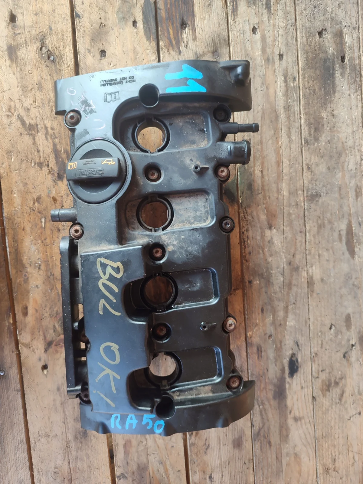 Tapa de Válvulas Audi A4 B7 2.0TFSI 220KM Usada