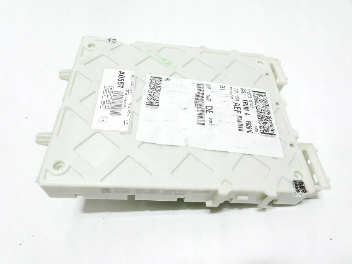 Ford Focus Mk3 C-Max Mk2 BSI-moduuli image 3