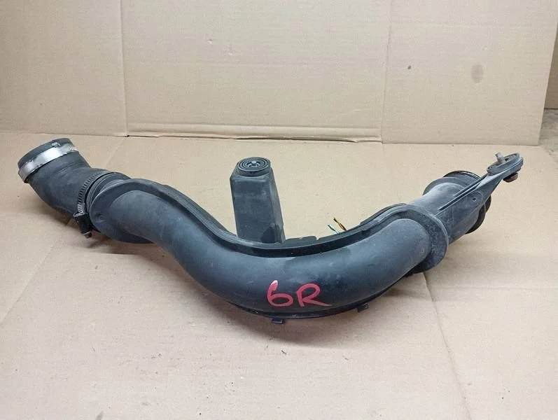 Volkswagen 6R0145770A Ladeluftschlauch gebraucht