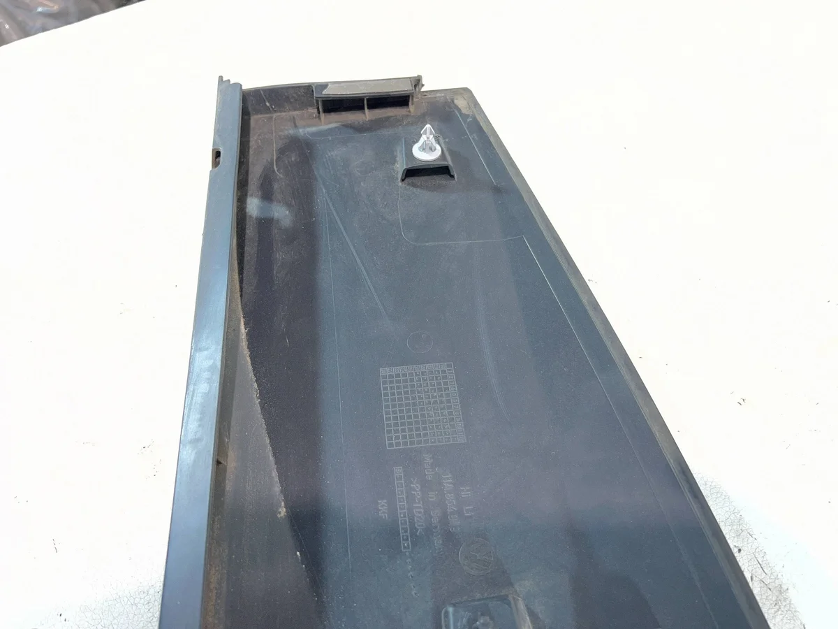 VW ID.4 Türleiste links hinten OE 11A854949 image 3
