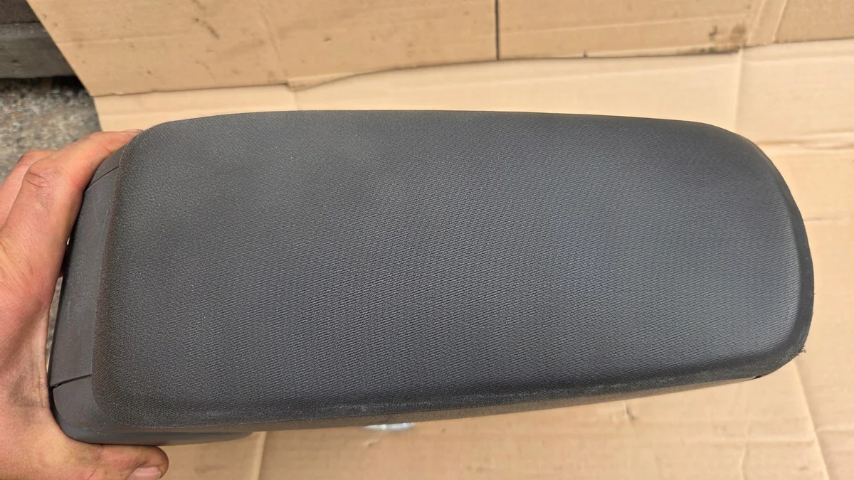 Audi A4 B6 B7 accoudoir avant 8E0864207D image 4