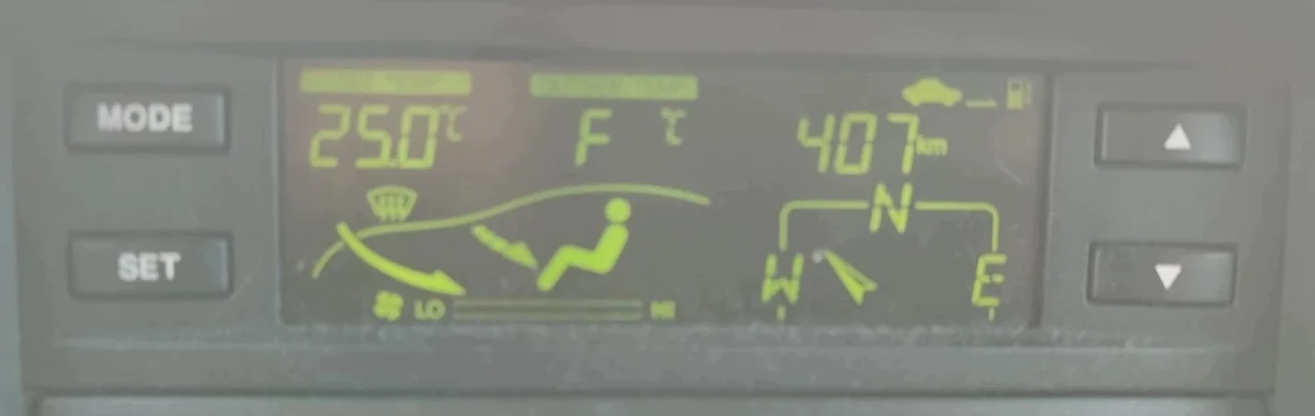 Pantalla Chevrolet Captiva C-100 Usada