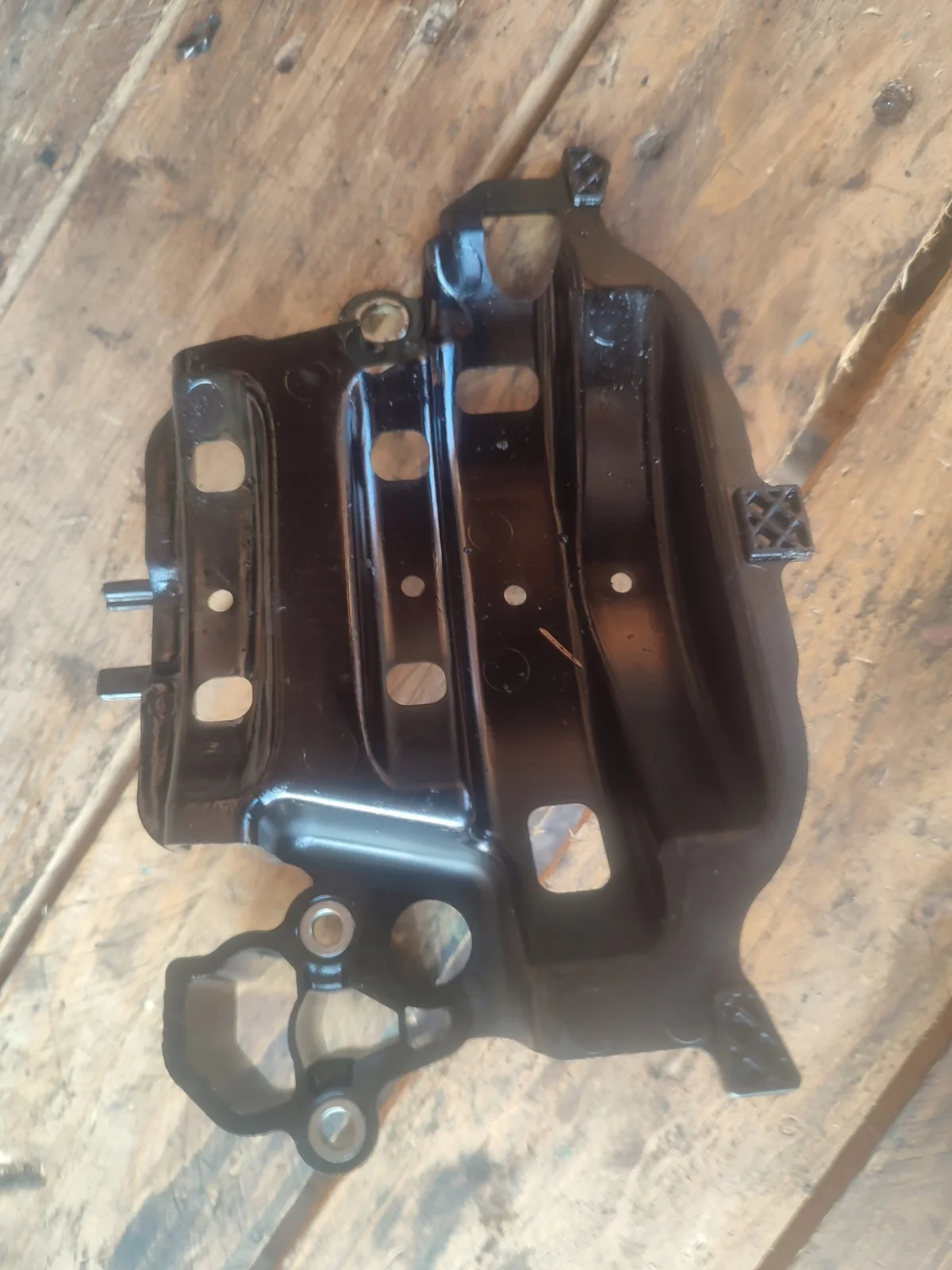Coppa dell'olio Audi S3 2.0 TFSI 06D103623D image 3