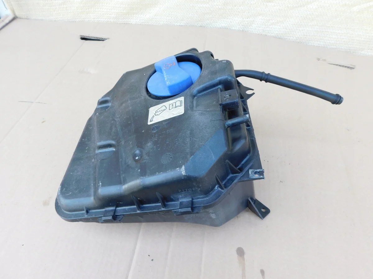 Réservoir liquide refroidissement VW Touareg 7L