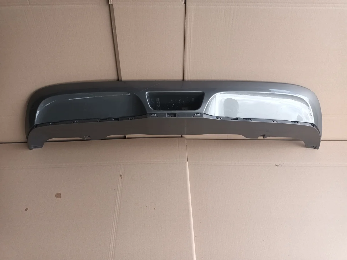 Suzuki Vitara III takspoileri, käytetty