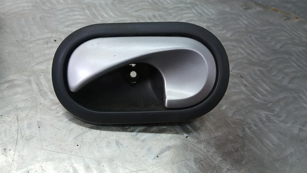 Renault Modus Interior Door Handle Left Rear Used