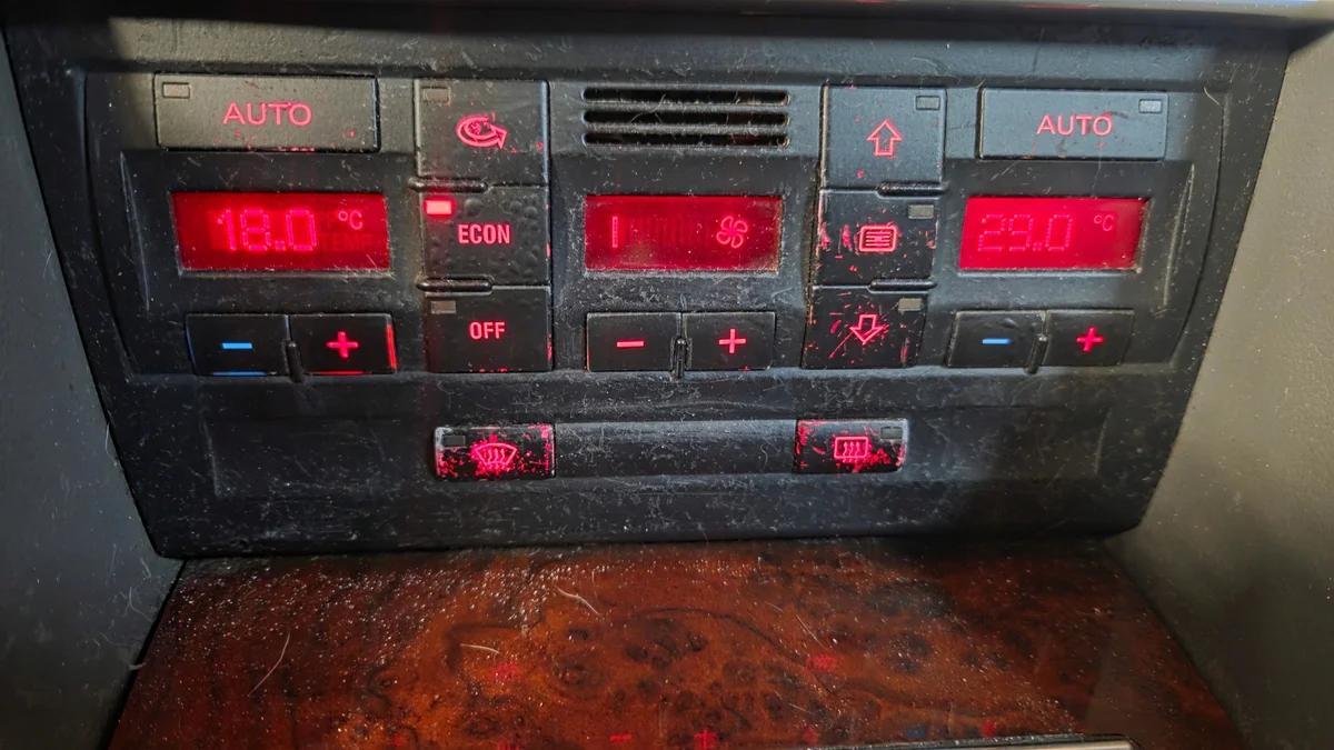 Radioframe Audi OE 8E0858005F + Paneel image 3