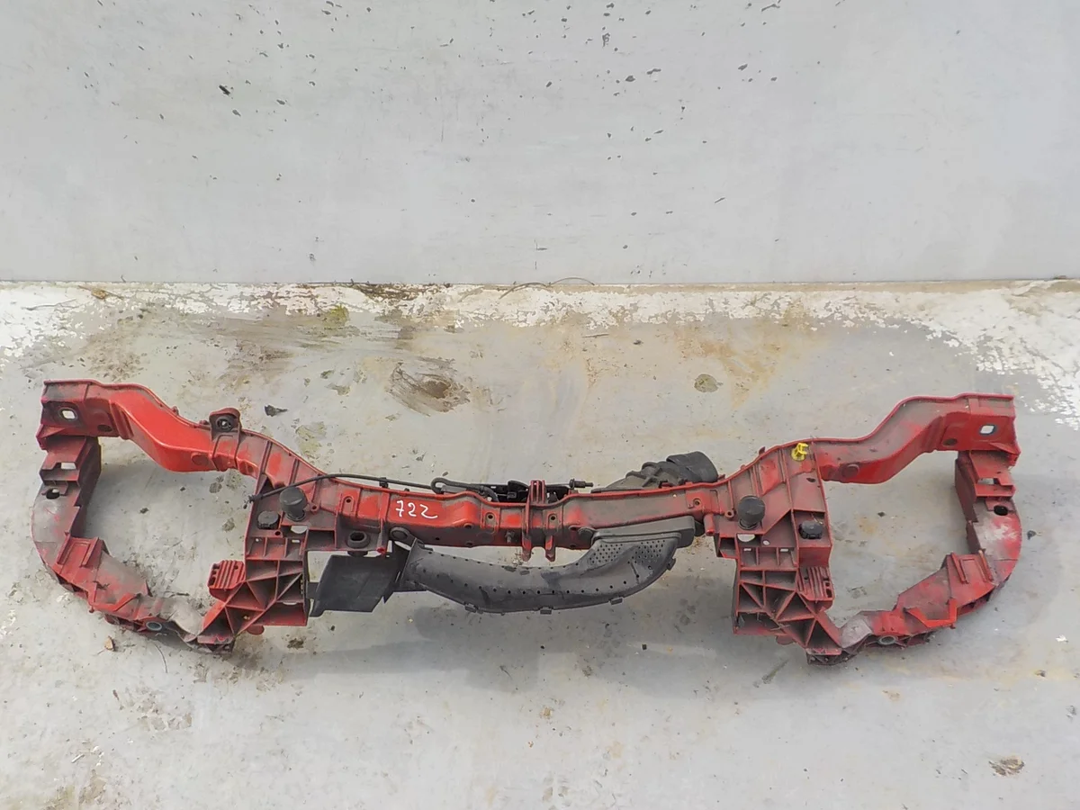 Ford Focus III Front Reinforcement Bar Used
