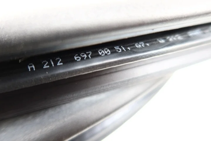 Tiiviste Mercedes W212 etuovi vasen image 3