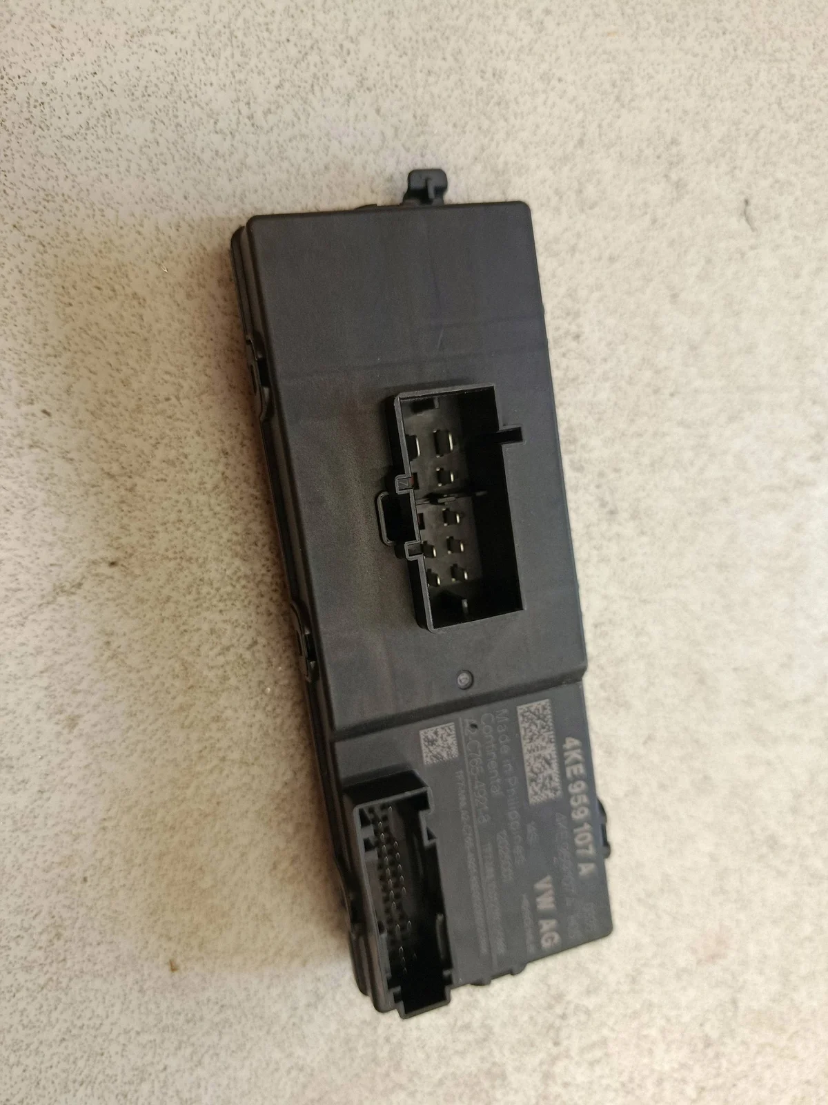 Audi Q8 e-tron 2024 takaluukun moduuli 4KE959107A