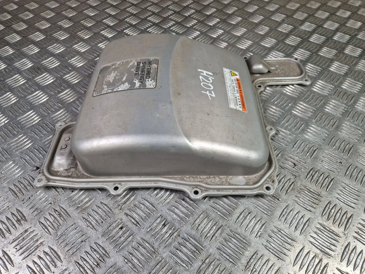 Pièce compartiment moteur Toyota Prius G902247030 image 4