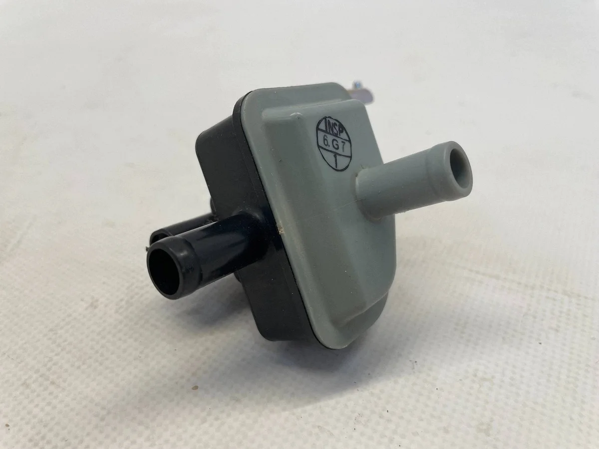 Yaris IV Cross Mazda 2 1.5 Hybrid Unterdruckventil OYT34257