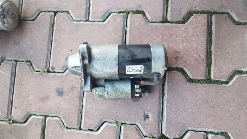 Startmotor Opel Insignia 2.0D B77