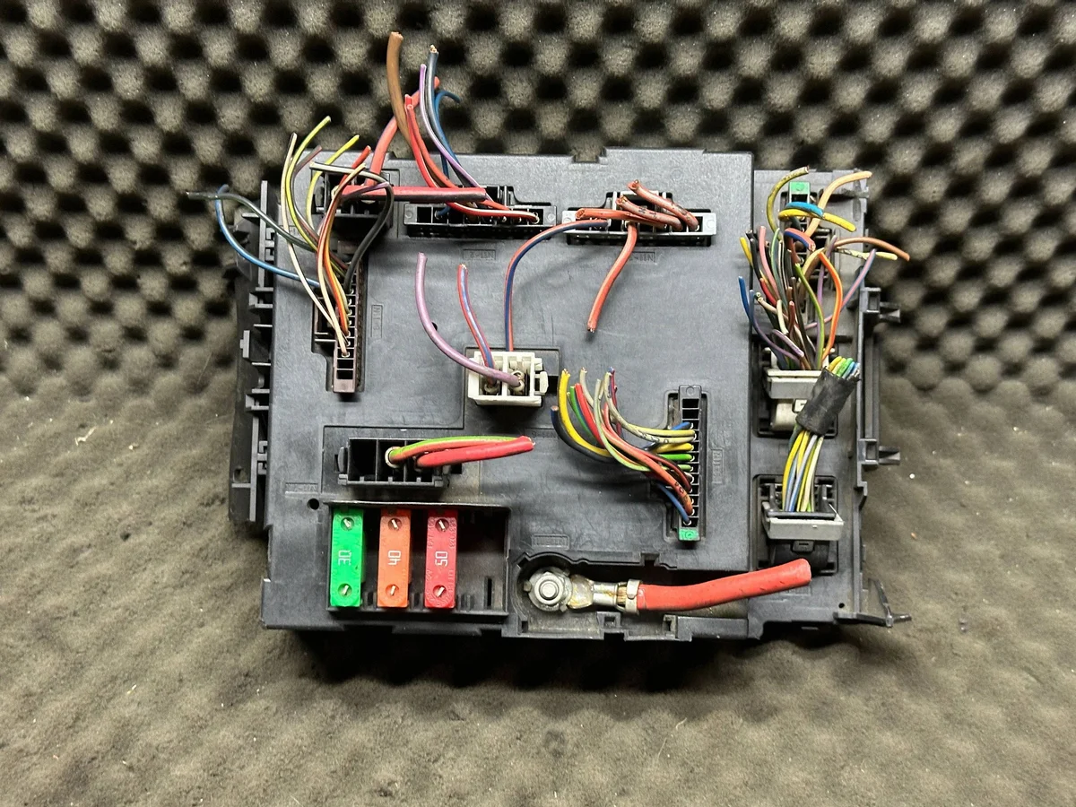 Sicherungskasten Smart Fortwo II A4515401150