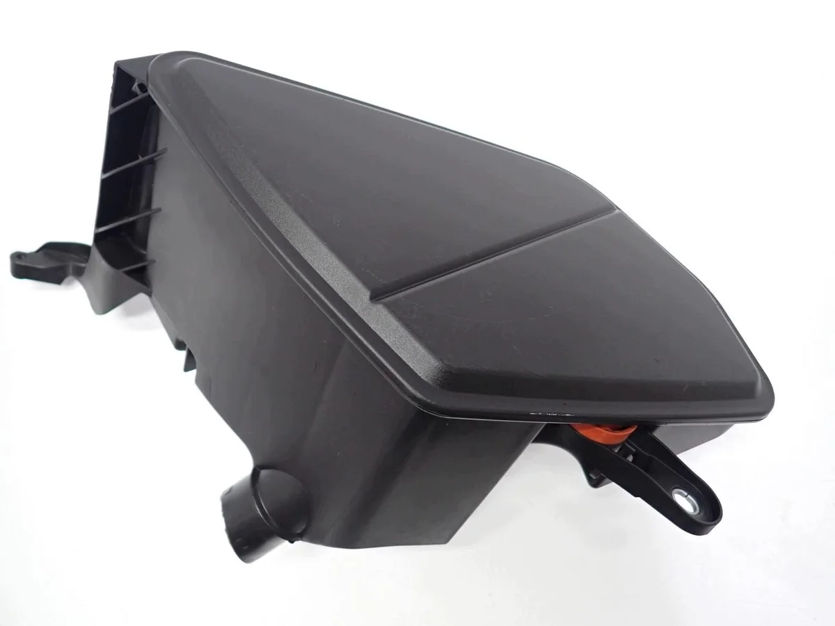 Rezonator BMW X3 G01 2.0 D 8635110