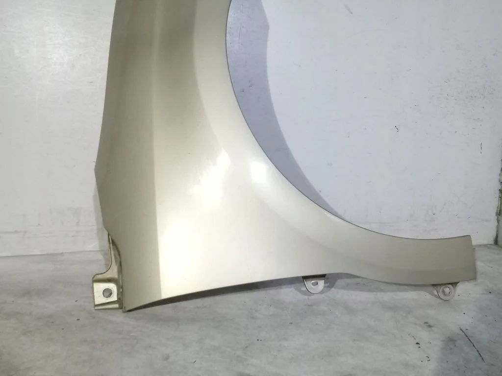 Spatbord Rechts Voor Citroen C4 I 2004- image 3