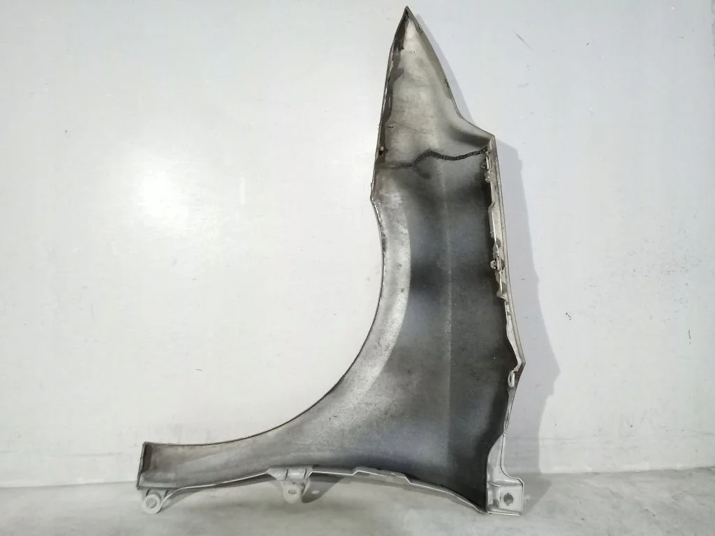 Spatbord Rechts Voor Citroen C4 I 2004- image 5
