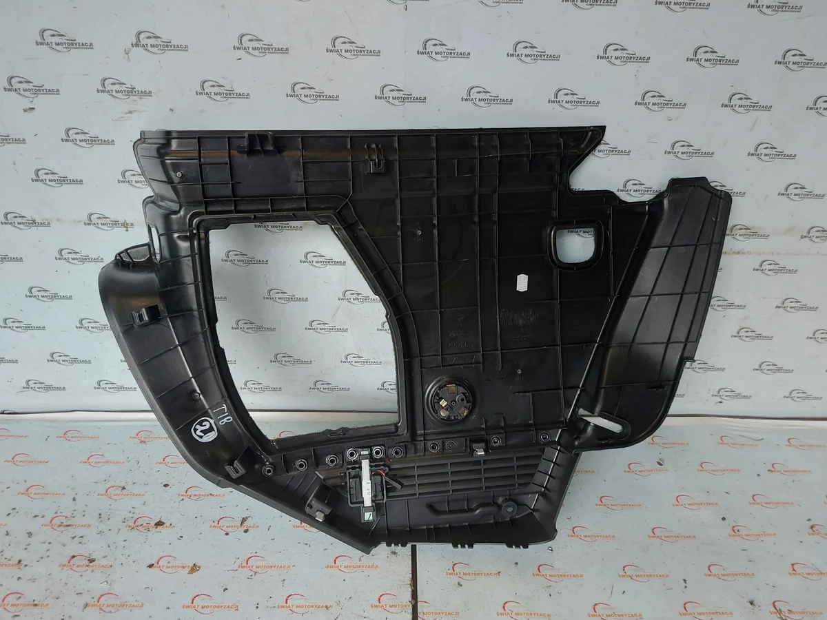 Audi A3 8V 1.4 TSI Panneau Coffre Gauche image 6