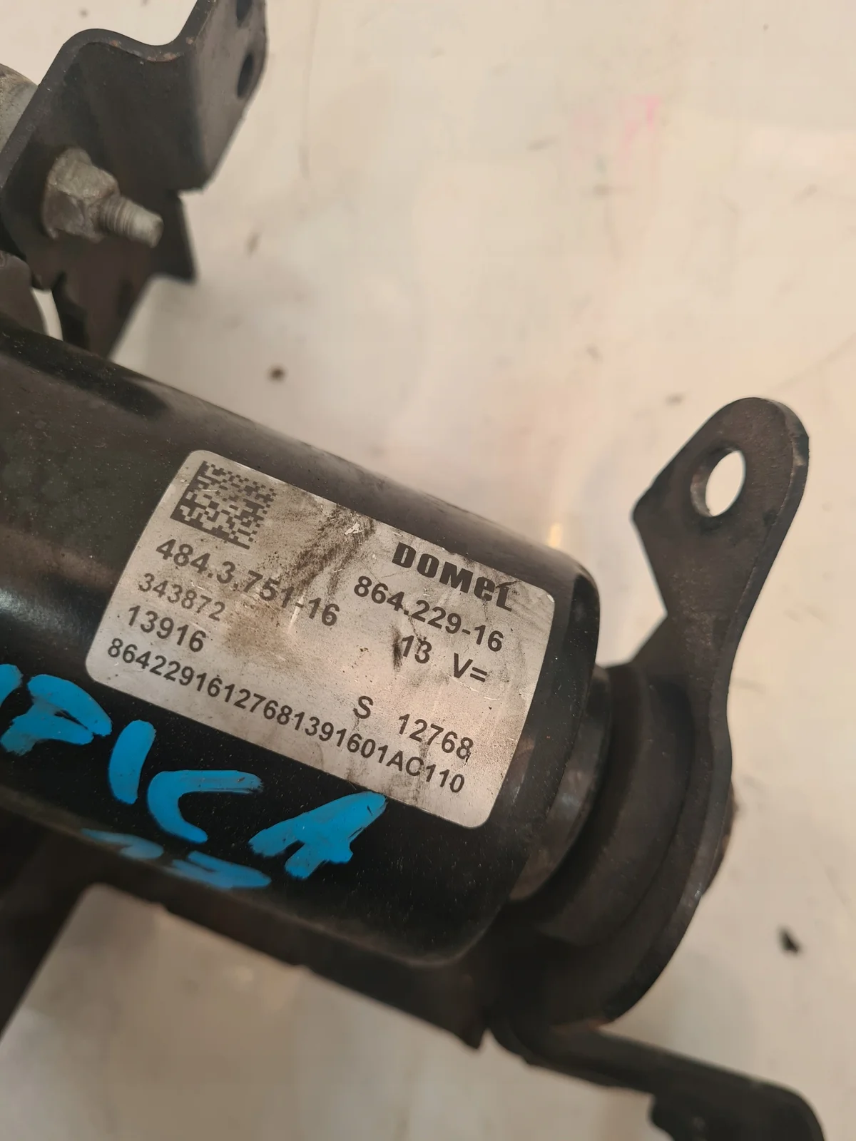 Chrysler Pacifica 17- Unterdruckpumpe 4843751-16 image 5