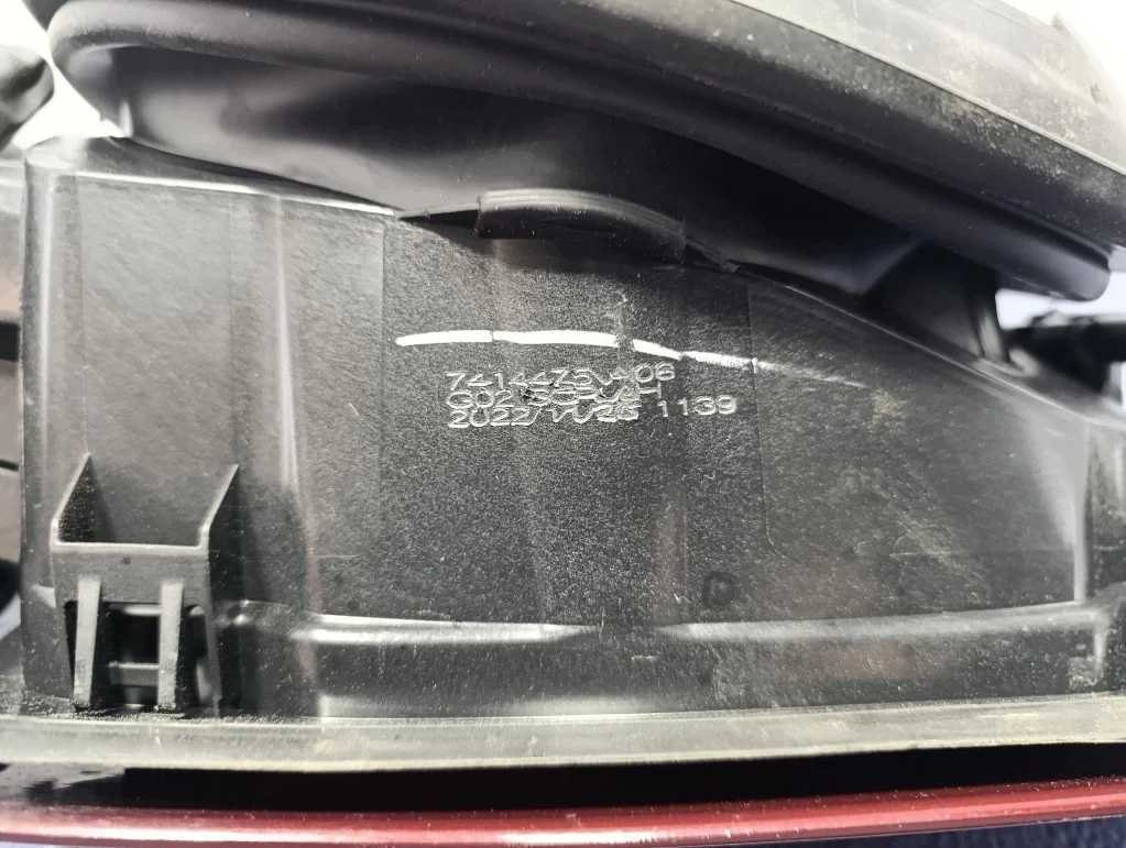 BMW X4 G02 LCI Tapa Combustible 7414475 image 7