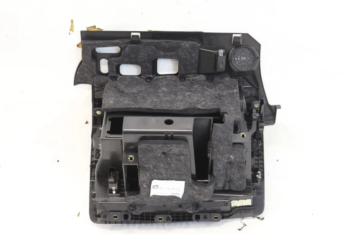 Audi TT 8S porta-luvas 8S1857035 image 3