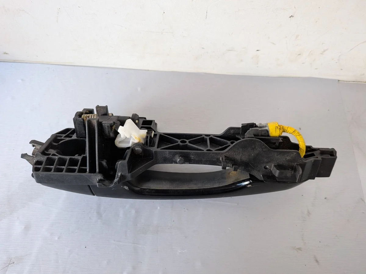 Ytterdörrhandtag Hyundai Tucson III Höger Bak image 6