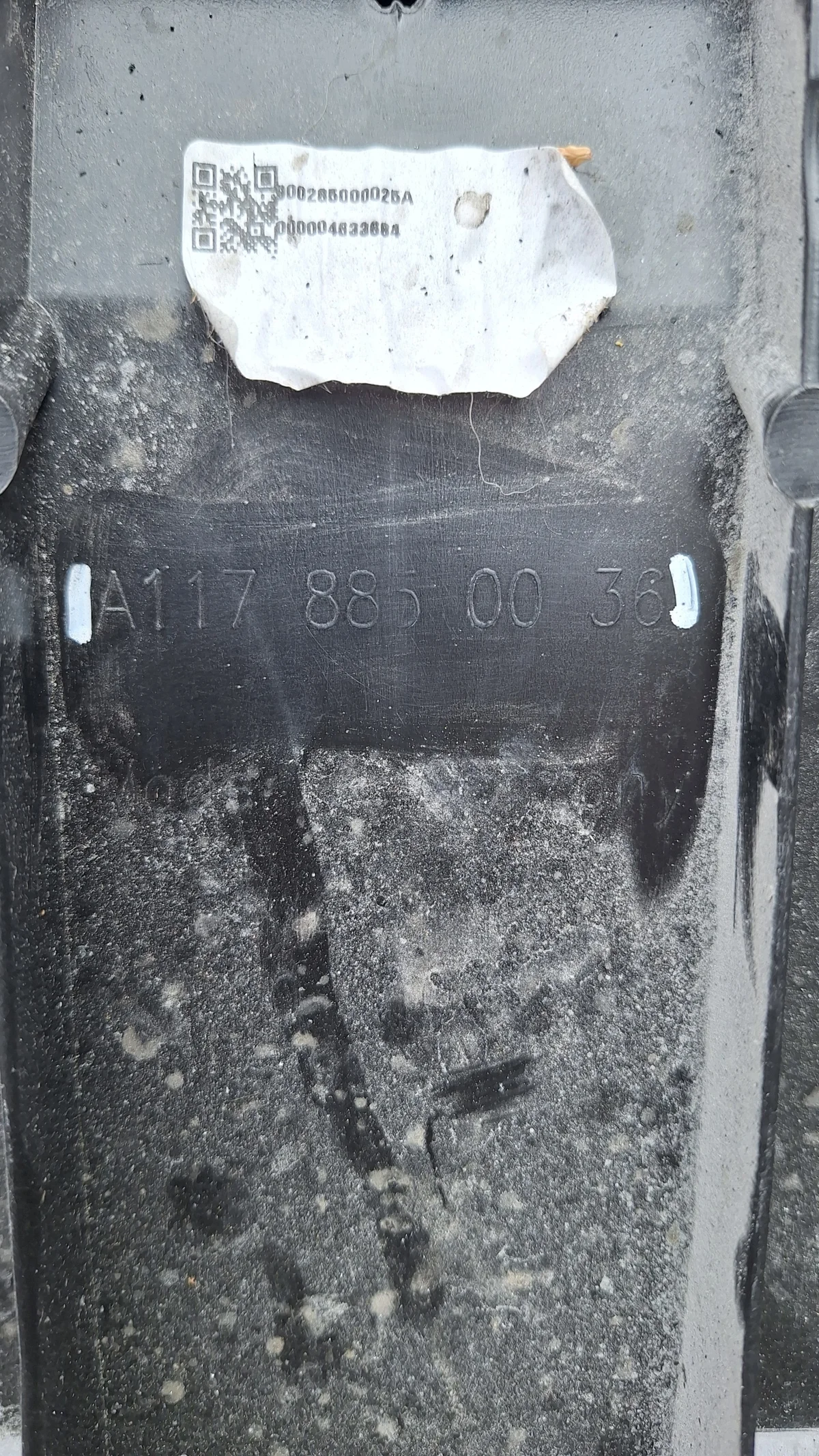 Onderbumper A1178850036 - Gebruikt image 4