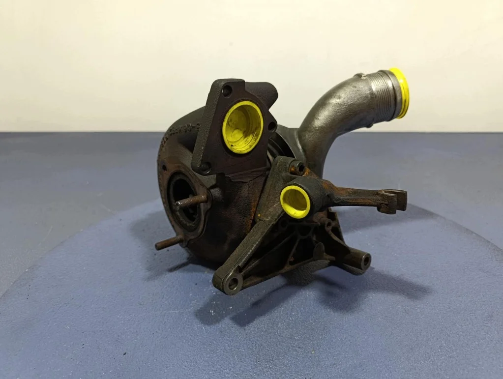 Turbocompresor Audi A6 C6 2.7 TDI Usado image 4