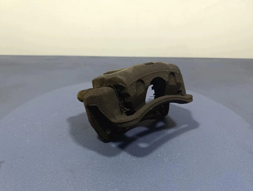 Bremssattel vorne rechts Kia Sorento II image 5