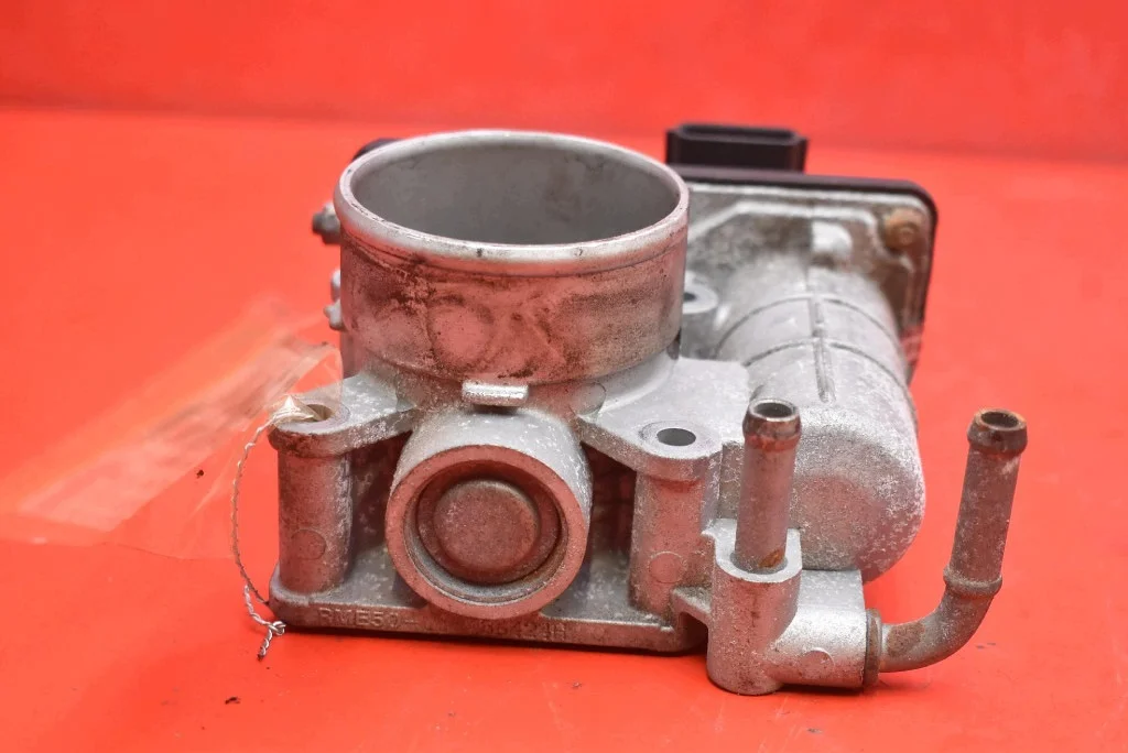 Corpo Borboleta Nissan Note 1.6 16V Usado image 4