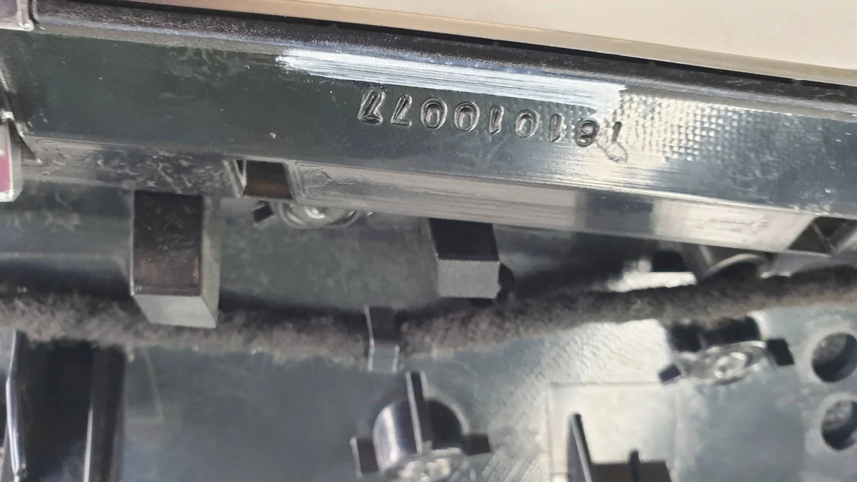 BMW 5 GT F07 Lüftungsgitter Konsole gebraucht image 3