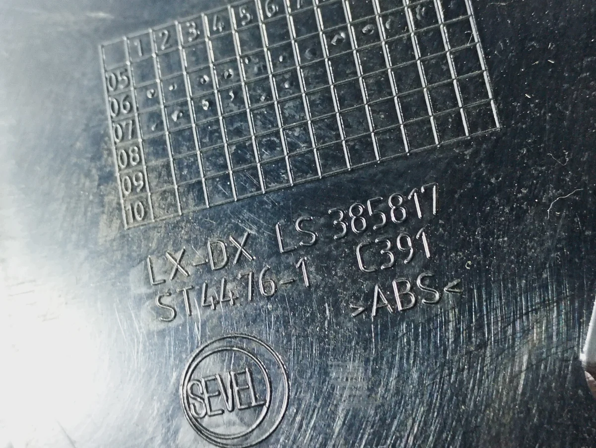 Grille de ventilation Peugeot Boxer 2 Droit image 5