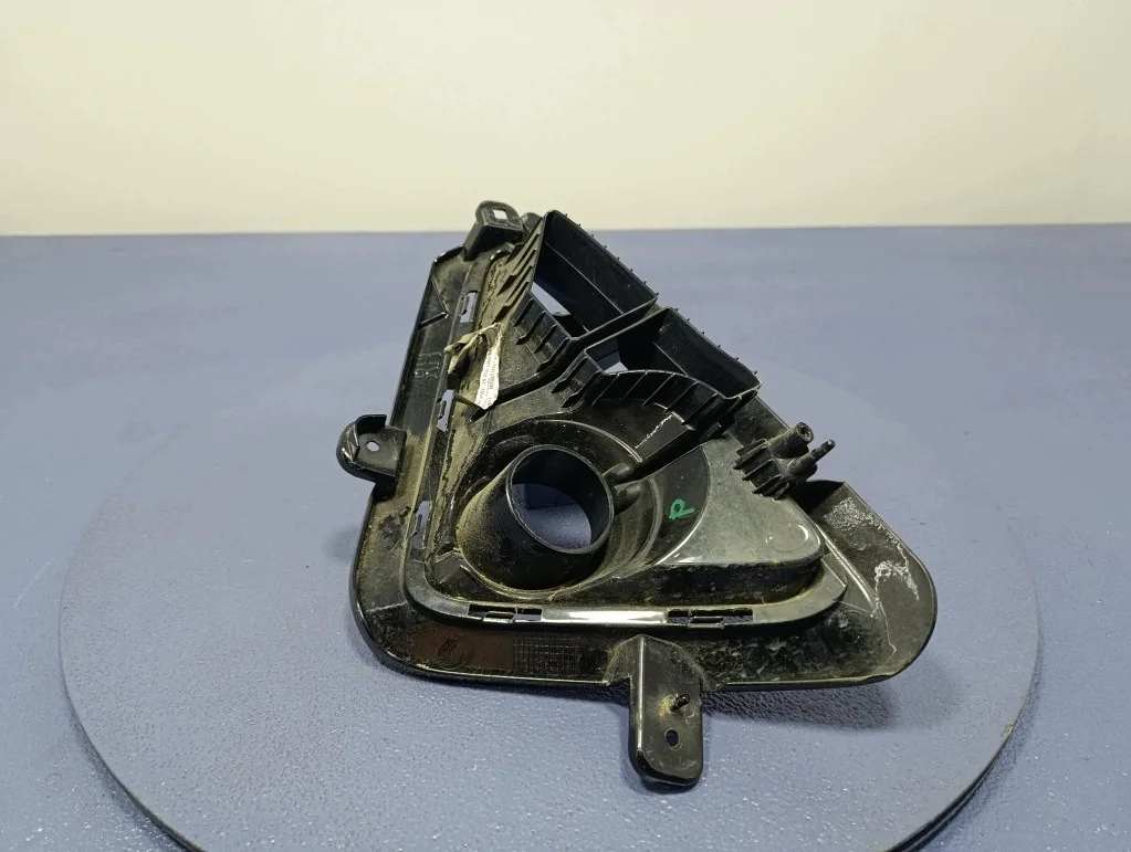 Hyundai I20 III 20-23 Gitter Stoßstange Vorne Rechts image 5
