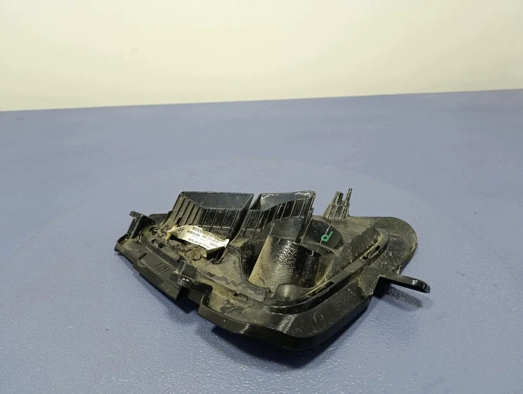 Hyundai I20 III 20-23 Gitter Stoßstange Vorne Rechts image 9