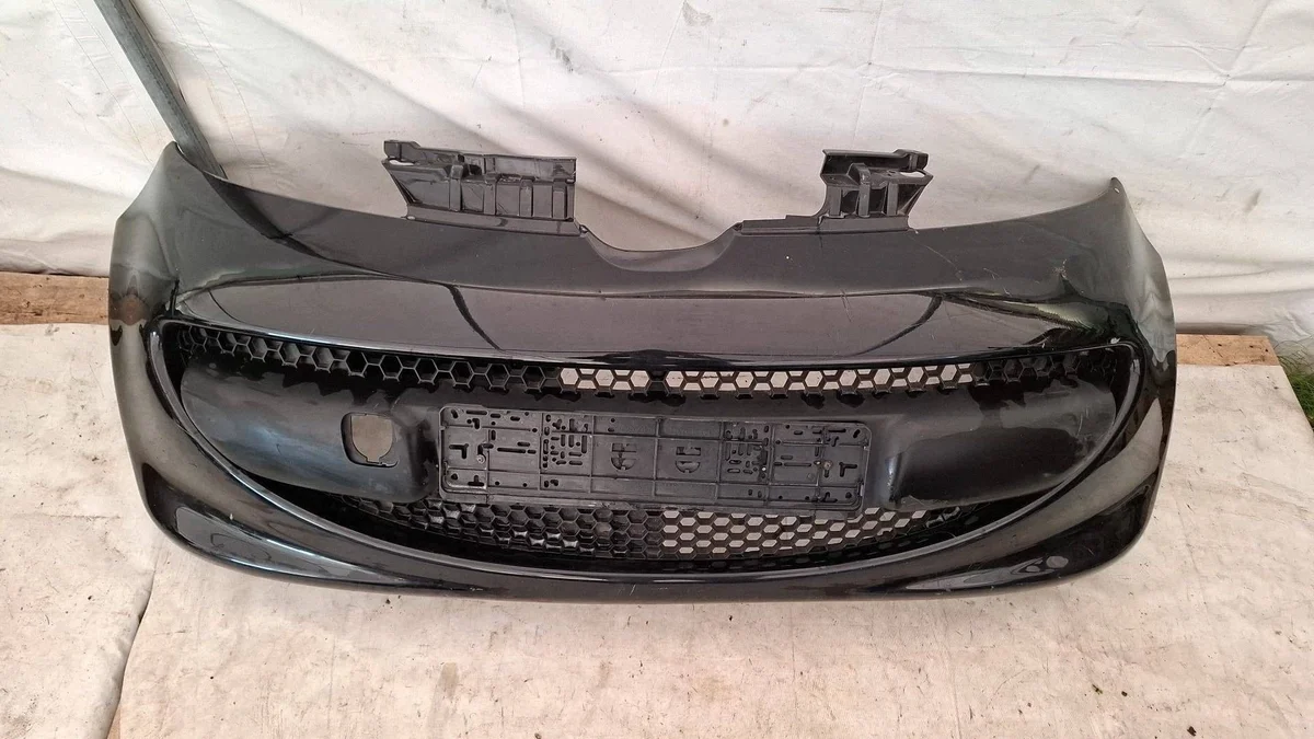 Pare-chocs avant Peugeot 107 531120H020