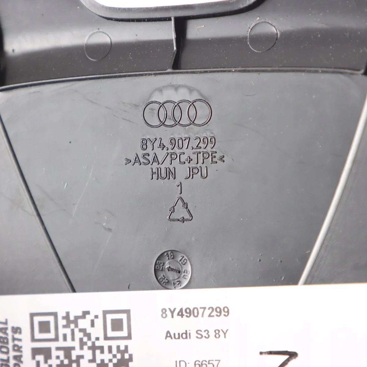 Sisäpeilin kotelo Audi A3 8Y 8Y4907299 image 10