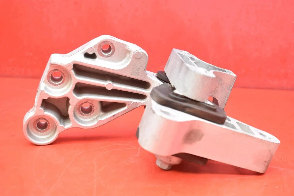 Motorlager hinten Jaecoo J7 1.5 T-GDI m-1120821-206000706AA image 6