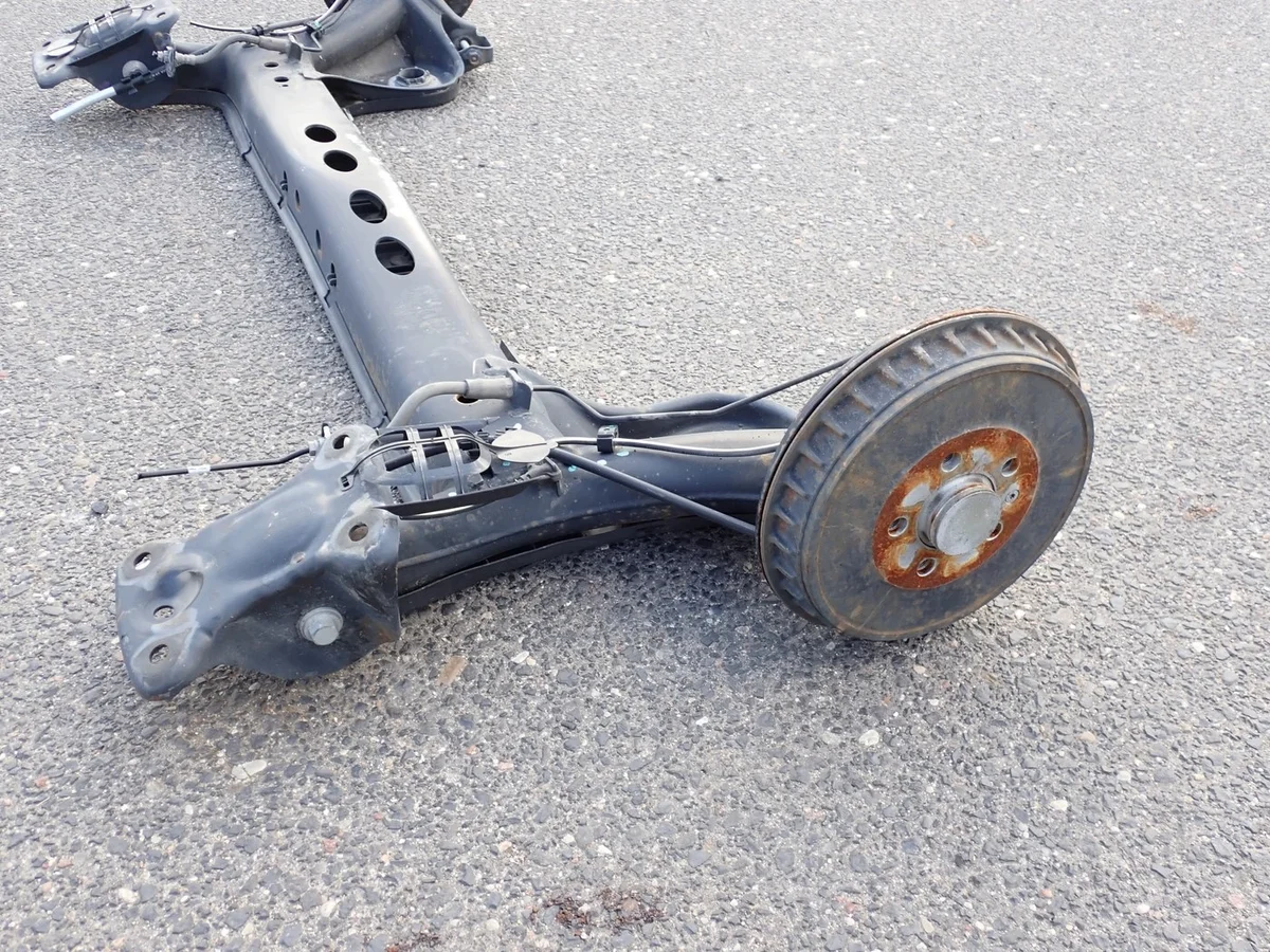 Achsträger hinten SEAT Arona 1.0i gebraucht image 3