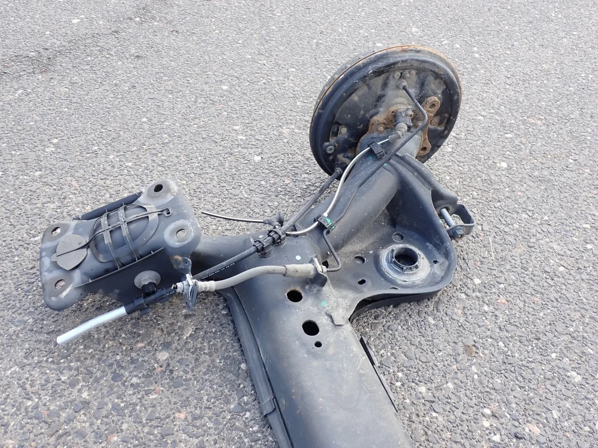 Achsträger hinten SEAT Arona 1.0i gebraucht image 4