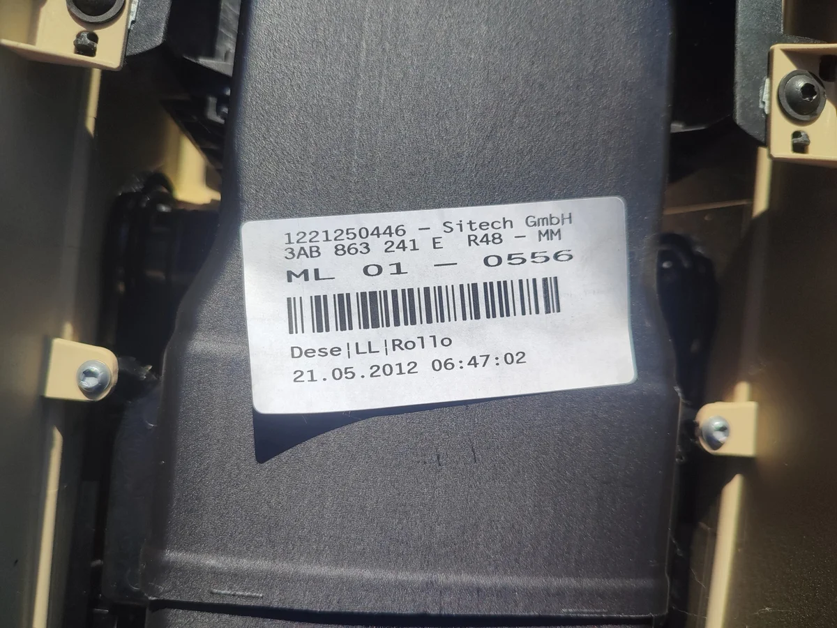 Mittelkonsole VW Passat B7 3AB863241E image 4