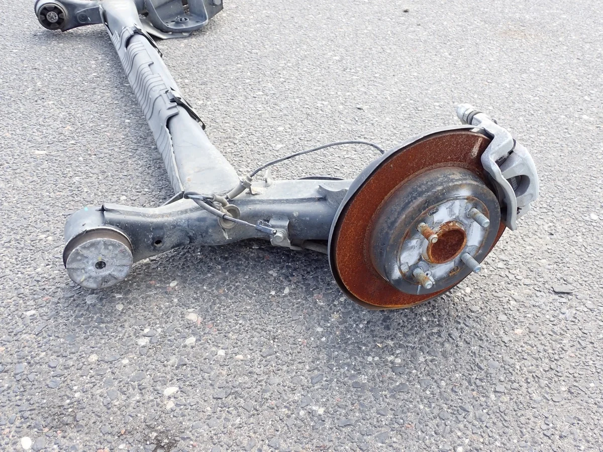 Achsträger hinten Hyundai Bayon gebraucht image 3