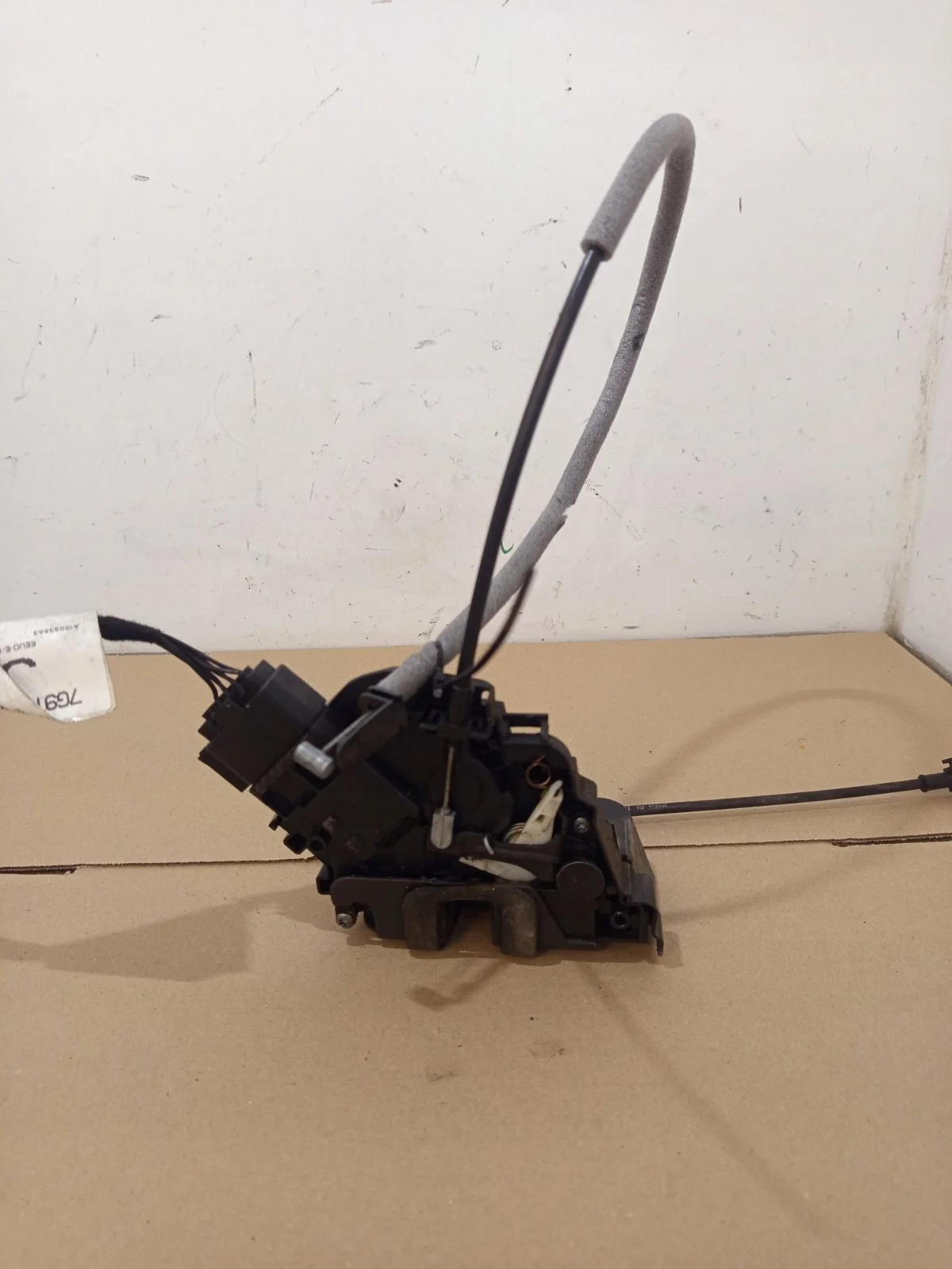 Dörrlås höger fram Ford Mondeo MK4 image 3