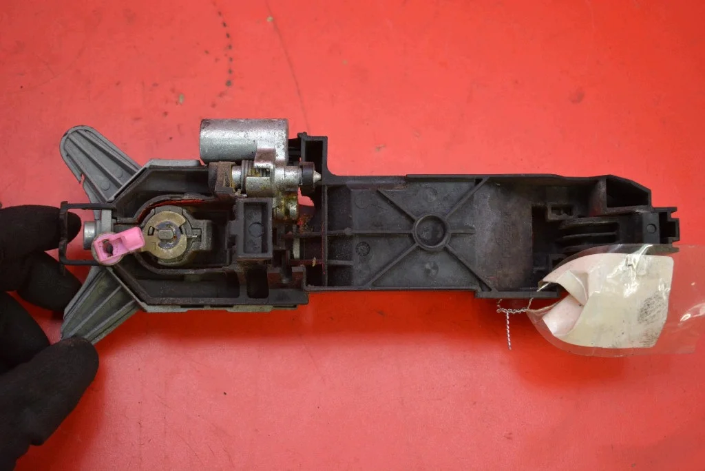 Türgriff Links Vorne Nissan Micra K12 02-07 image 6