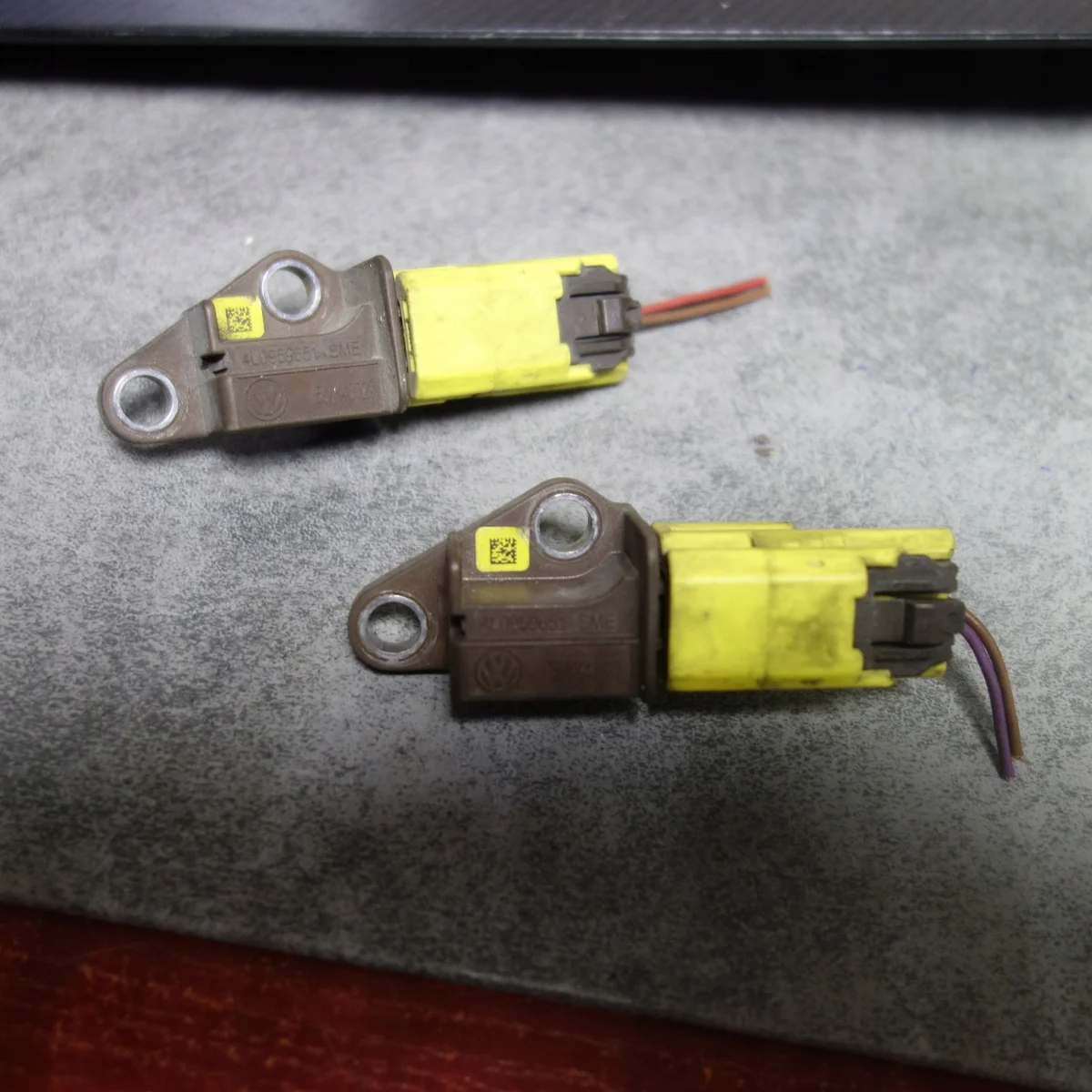 Sensor de impacto Audi Q7 4L 4L0959651SME