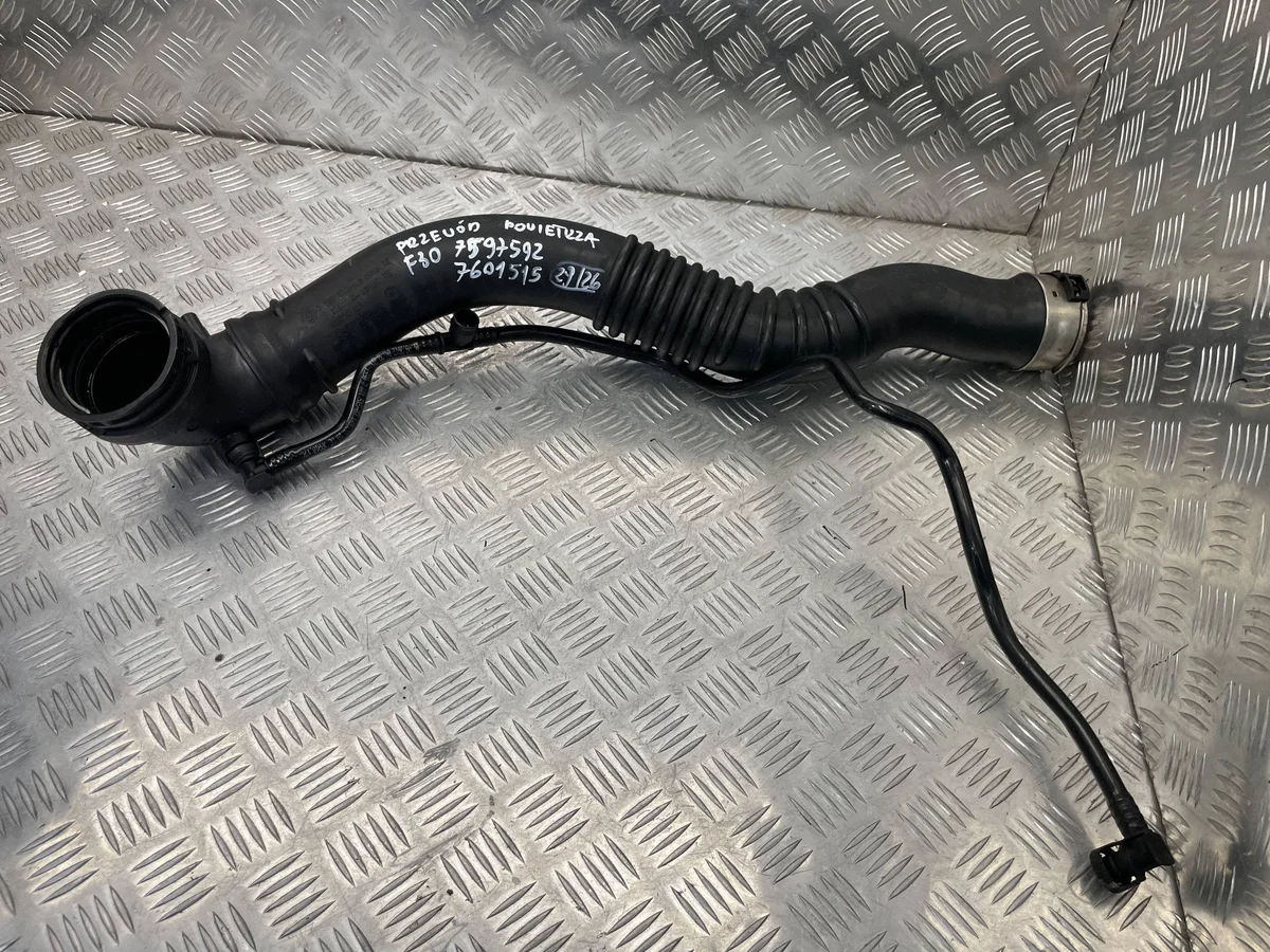 Tubo Intercooler BMW 3' F30 Usado OE image 4